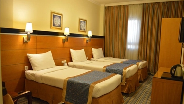 4 Star 12 Nights Glasgow Umrah Packages